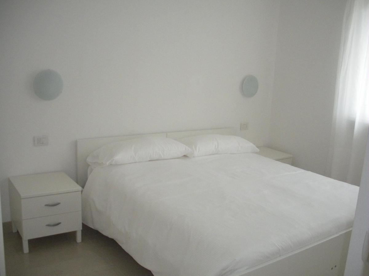 Appartamenti Laly Arco Quarto foto